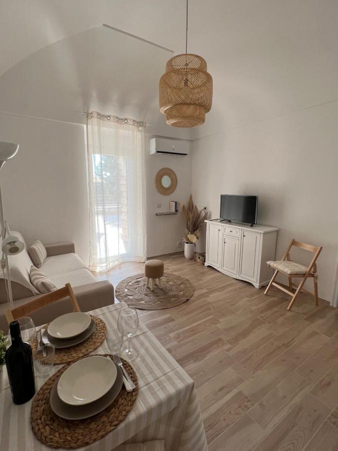 Ninetta House Villa เซลวา ดิ ฟาซาโน ภายนอก รูปภาพ